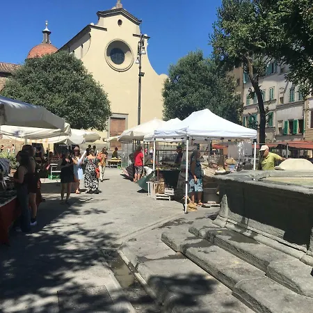 The San Frediano Cool-Spot Florence Center Apartment